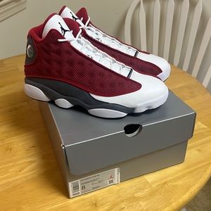 Jordan retro 13 red flint/grey new in box men’s size 8 100 percent authentic